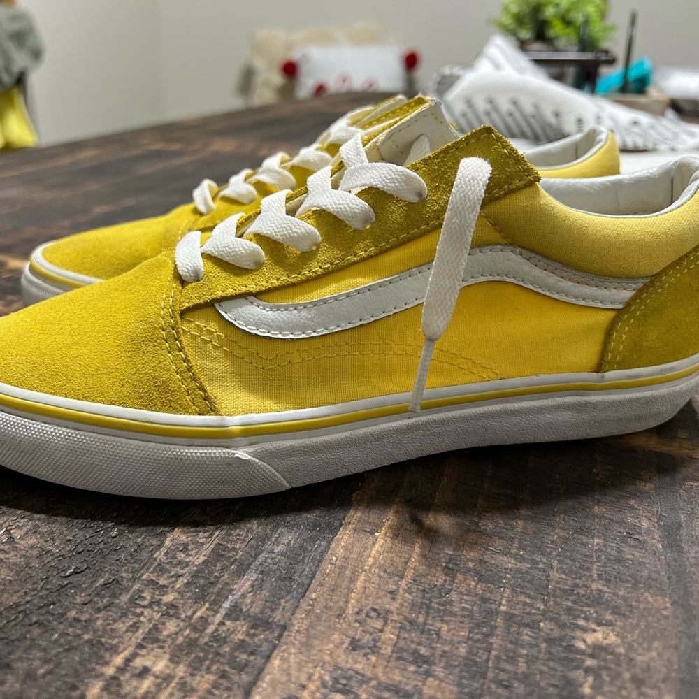 Yellow Vans - Picture 2 of 3